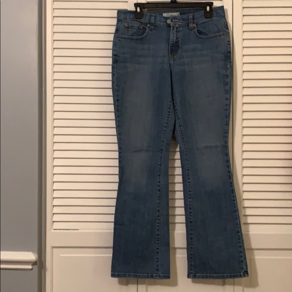 Levi’s medium blue denim jeans. 515 Bootcut
